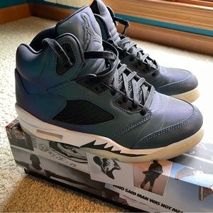 Nike Wmns Air Jordan Retro 5 ‘Oil Grey’